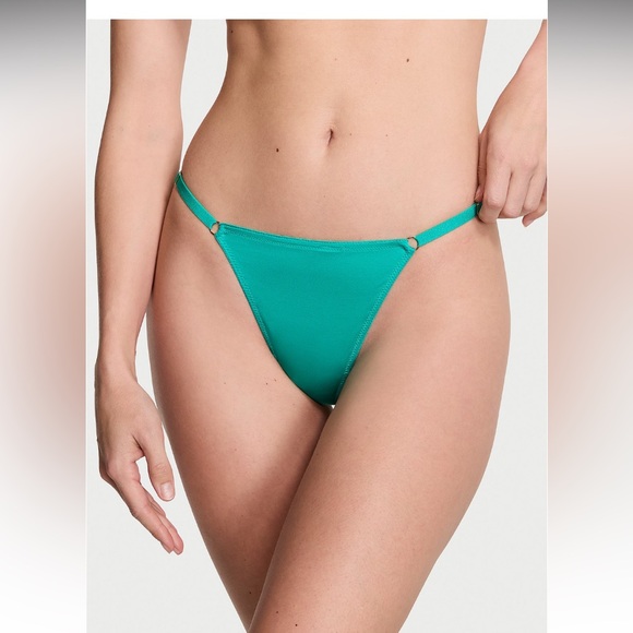 Victoria's Secret Push-Up Demi Bra
Tied-with-a-Bow Adjustable V-String Panty - Picture 7 of 13